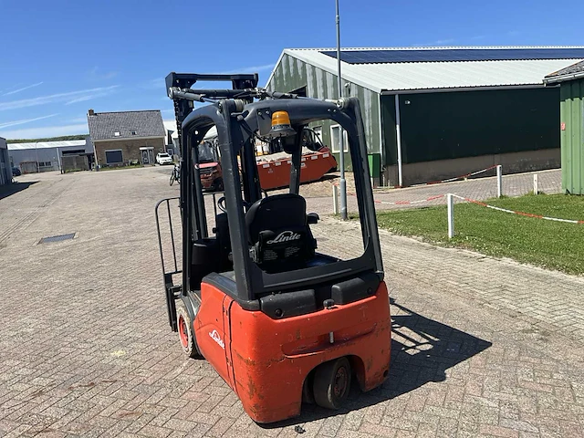2010 linde e16c-01 vorkheftruck - afbeelding 15 van  17