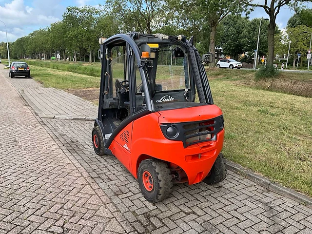 2010 linde h25d vorkheftruck - afbeelding 15 van  17