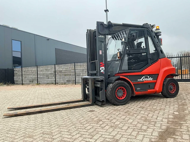 2010 linde h70 7000kg vorkheftruck lepelversteller - afbeelding 1 van  25