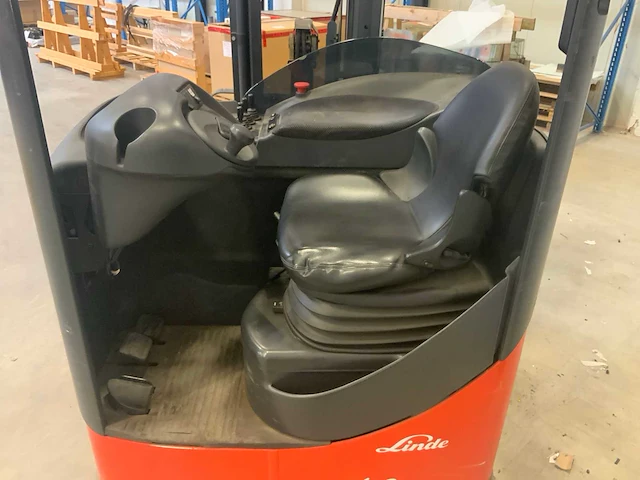 2010 linde r12cs-11 reach truck - afbeelding 6 van  29