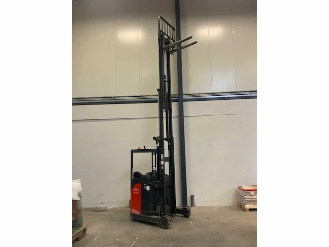 2010 linde r12cs-11 reach truck - afbeelding 16 van  29