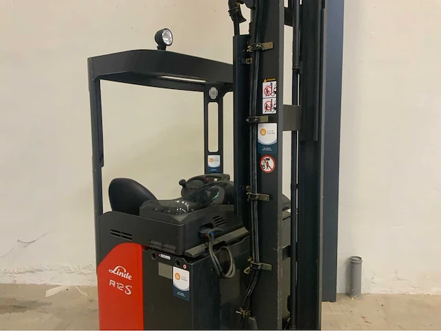 2010 linde r12cs-11 reach truck - afbeelding 19 van  29