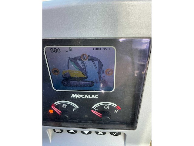 2010 mecalac 8mcr rupsgraafmachine - afbeelding 8 van  20