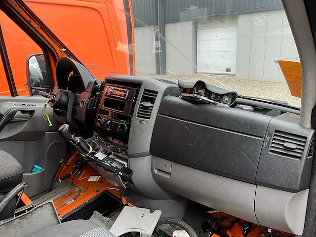 2010 mercedes-benz 906 ka 35 sprinter 310 cdi bedrijfswagen - afbeelding 16 van  16
