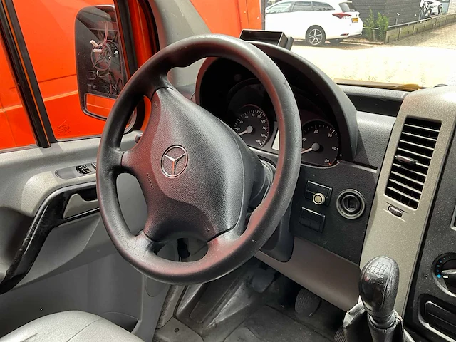 2010 mercedes-benz 906 ka 35 sprinter 310 cdi bedrijfswagen - afbeelding 2 van  16