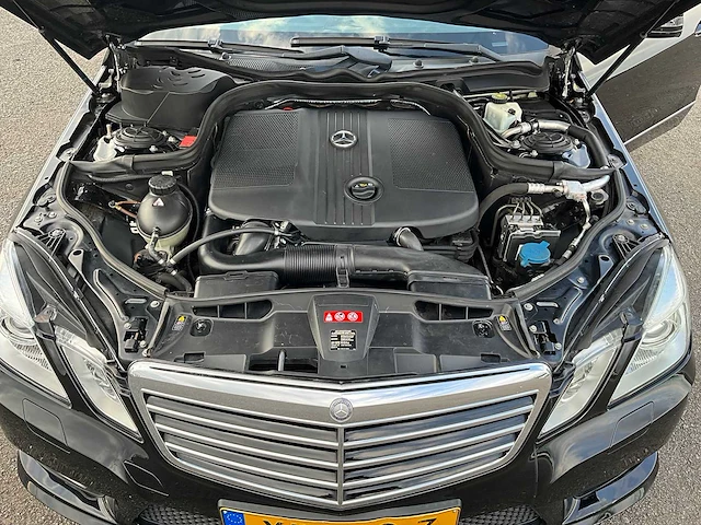 2010 mercedes-benz e-klasse 220 cdi personenauto marge - afbeelding 30 van  39