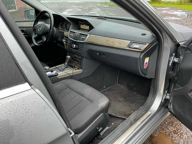 2010 mercedes-benz e-klasse e200 cgi personenauto - afbeelding 20 van  38