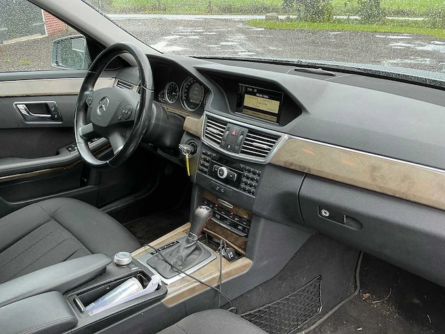 2010 mercedes-benz e-klasse e200 cgi personenauto - afbeelding 21 van  38