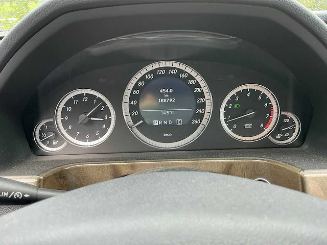2010 mercedes-benz e-klasse e200 cgi personenauto - afbeelding 33 van  38