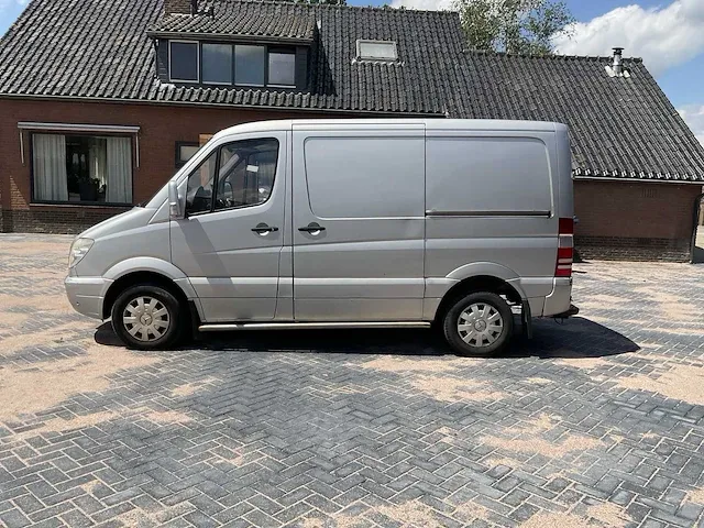 2010 mercedes-benz sprinter 906 ka 30 213cdi bedrijfswagen - afbeelding 11 van  14