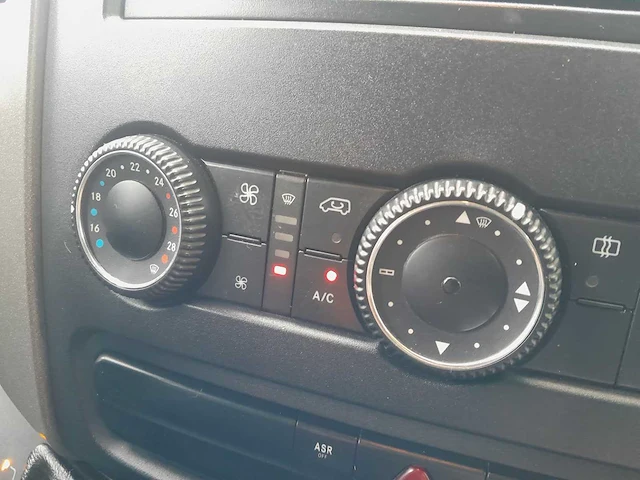 2010 mercedes-benz sprinter bedrijfswagen - afbeelding 5 van  17
