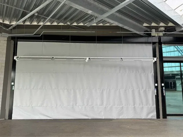 2010 metacon brandwerend rolscherm - afbeelding 1 van  10