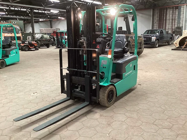 2010 mitsubishi fb16nt vorkheftruck - afbeelding 1 van  11
