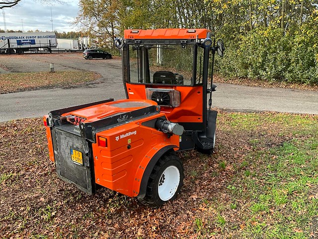 2010 multihog mh90 vierwielaangedreven werktuigendrager t-03-dph - afbeelding 28 van  30