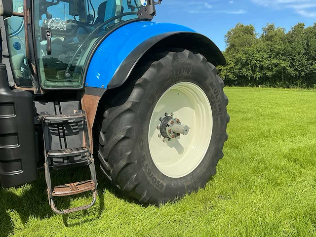 2010 new holland t7040 vierwielaangedreven landbouwtractor - afbeelding 7 van  42