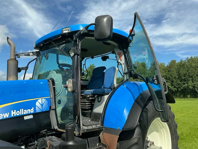2010 new holland t7040 vierwielaangedreven landbouwtractor - afbeelding 8 van  42