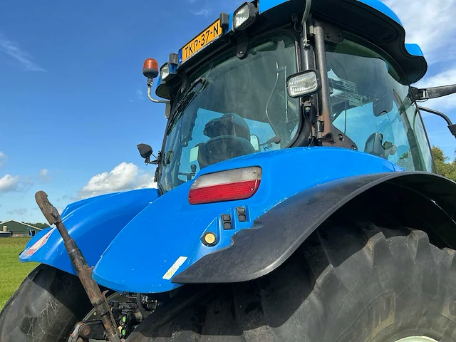 2010 new holland t7040 vierwielaangedreven landbouwtractor - afbeelding 27 van  42