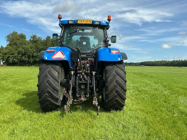 2010 new holland t7040 vierwielaangedreven landbouwtractor - afbeelding 39 van  42