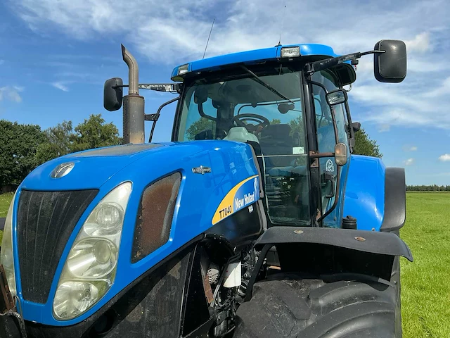 2010 new holland t7040 vierwielaangedreven landbouwtractor - afbeelding 42 van  42