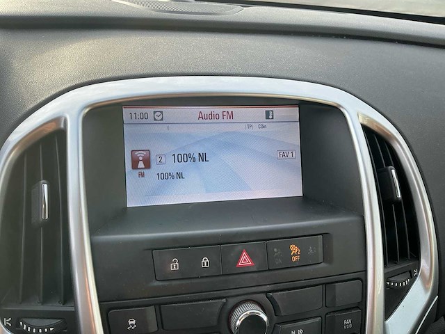 2010 opel astra 1.4 turbo sport - afbeelding 13 van  31