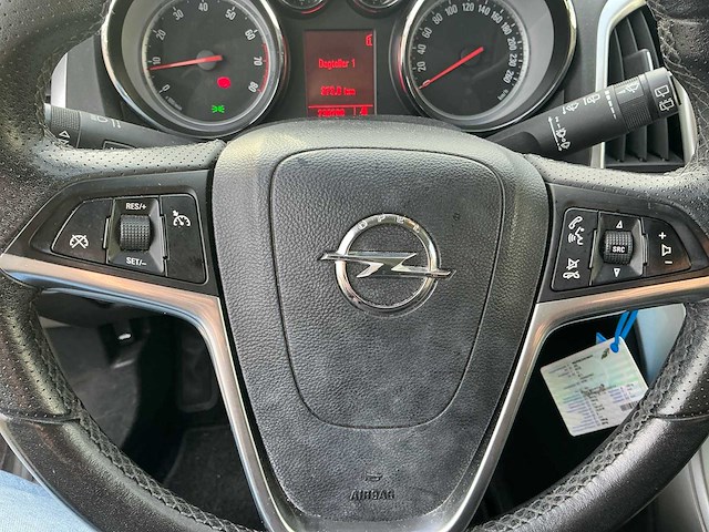 2010 opel astra 1.4 turbo sport - afbeelding 14 van  31