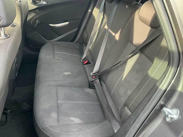 2010 opel astra 1.4 turbo sport - afbeelding 19 van  31