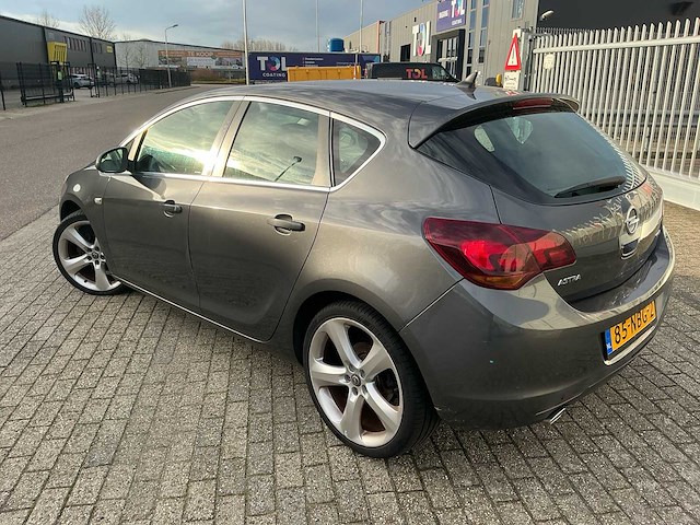 2010 opel astra 1.4 turbo sport - afbeelding 23 van  31