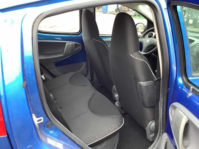 2010 peugeot 107 personenauto - afbeelding 6 van  26