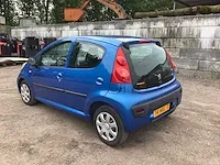 2010 peugeot 107 personenauto - afbeelding 20 van  26