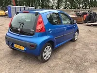 2010 peugeot 107 personenauto - afbeelding 22 van  26