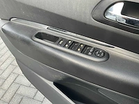 2010 peugeot 3008 personenauto - afbeelding 18 van  29