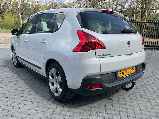 2010 peugeot 3008 personenauto - afbeelding 24 van  29