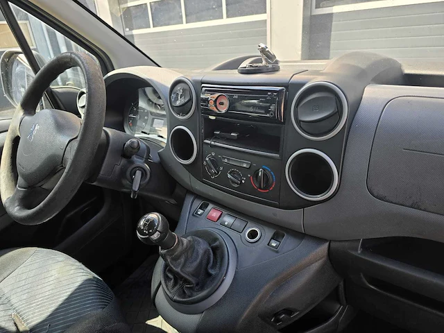 2010 peugeot partner tepee personenauto - afbeelding 28 van  43