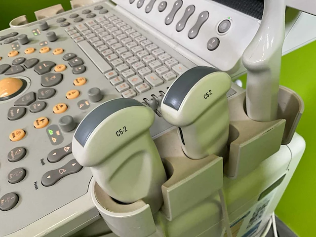 2010 philips hd11xs echografie machine - afbeelding 11 van  14
