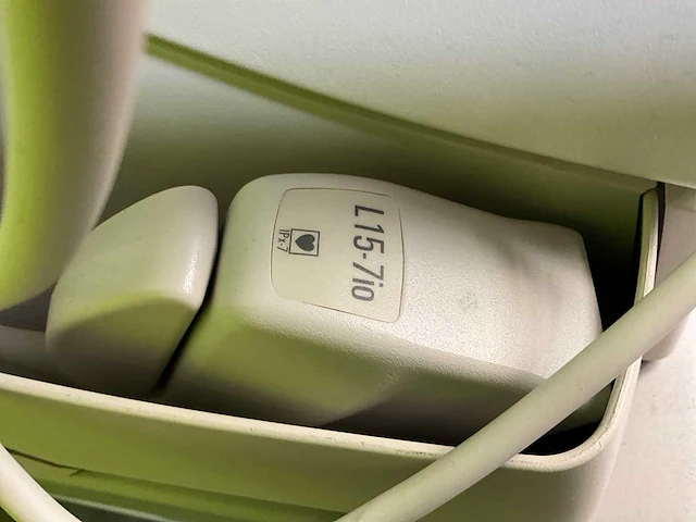 2010 philips iu22 - echografie apparaat - afbeelding 15 van  15