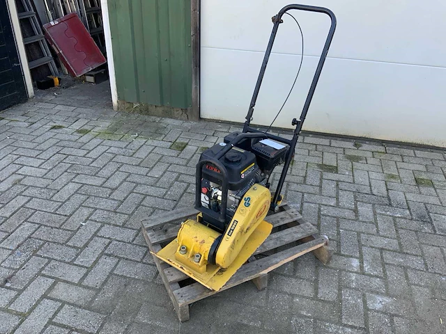 2010 plate compactor 10 trilplaat - afbeelding 1 van  6