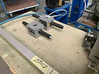 2010 pressta eisele au550300 pneumatische multifunctionele ponstafel - afbeelding 4 van  5