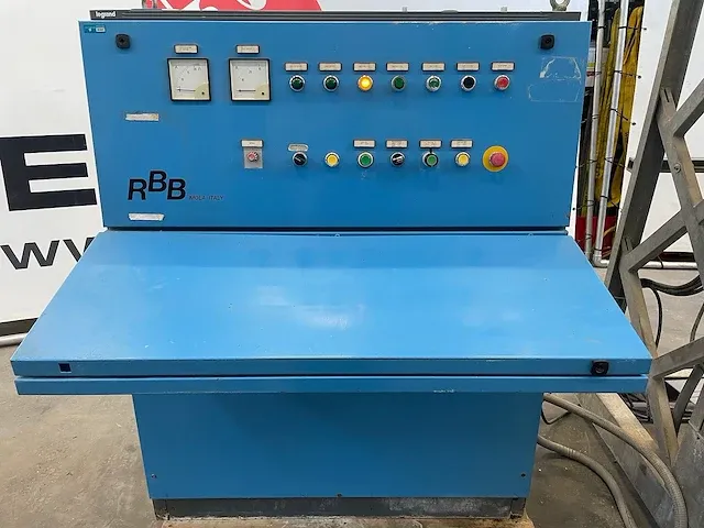 2010 rbb taglierina verticale glas zaagmachine - afbeelding 5 van  6