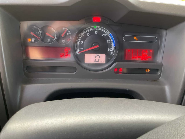 2010 renault midlum 270-12 dxi vrachtwagen - afbeelding 8 van  28