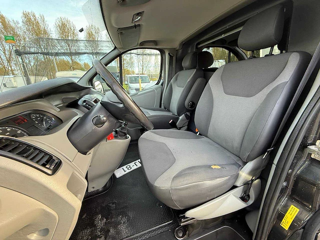 2010 renault trafic bedrijfswagen - afbeelding 5 van  14
