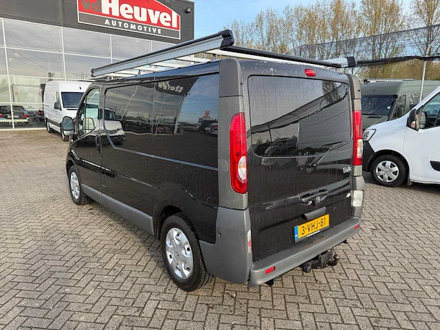2010 renault trafic bedrijfswagen - afbeelding 9 van  14