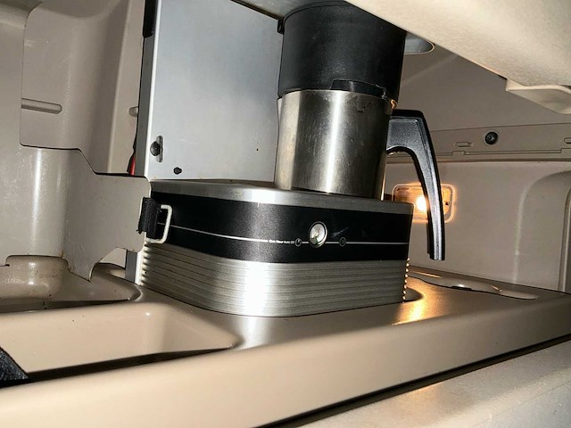 2010 scania r500 - afbeelding 4 van  47