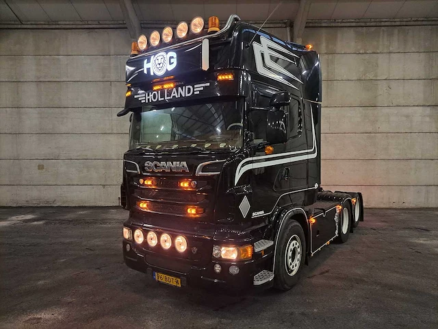 2010 scania r560 v8 trekker vrachtwagen - afbeelding 1 van  31