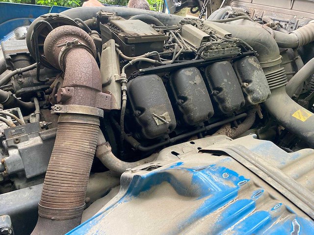 2010 scania v8 r620 8x4 vrachtwagen - afbeelding 42 van  52