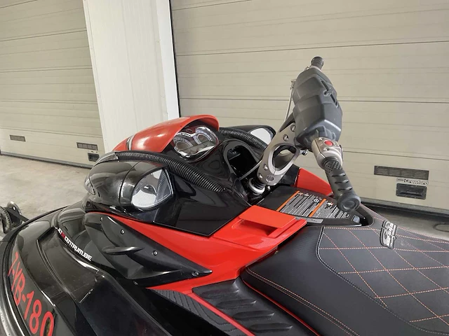 2010 seadoo rxp255 waterscooter met trailer - afbeelding 9 van  23