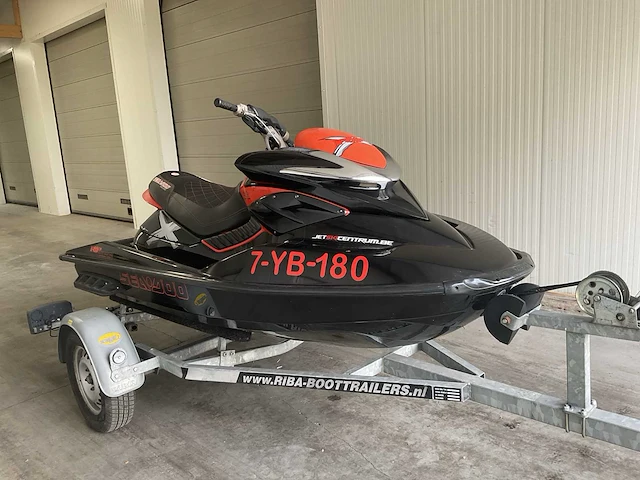 2010 seadoo rxp255 waterscooter met trailer - afbeelding 17 van  23