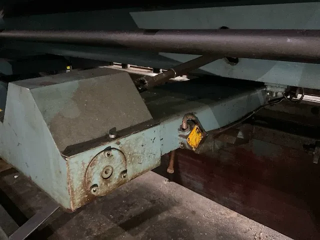 2010 shandong 6x2500 knipmachine - afbeelding 16 van  31