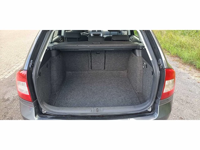 2010 skoda octavia combi 1.2 tsi ambition bns personenauto - afbeelding 9 van  19