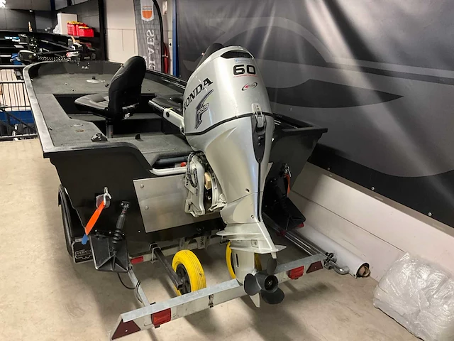 2010 smartliner 150 consoleboot en visboot - afbeelding 11 van  18