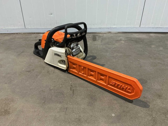 2010 stihl ms 181/c kettingzaag - afbeelding 3 van  6